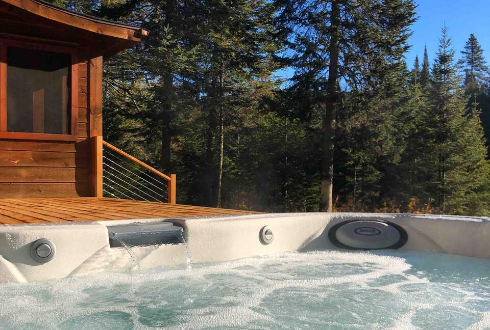 Waterfront Cabin Minutes to Mont Tremblant Ski Resort - Lac-Supérieur, Canada