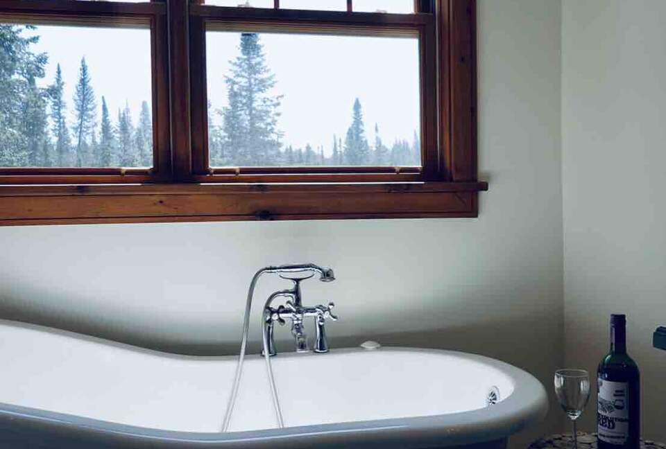 Waterfront Cabin Minutes to Mont Tremblant Ski Resort - Lac-Supérieur, Canada