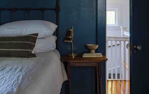 Cozy Chic Remodeled 1910 Farmhouse - Hudson, New York