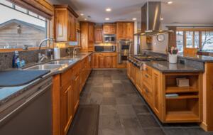 Little Bear Escape In Big Sky Country - Gallatin Gateway, Montana