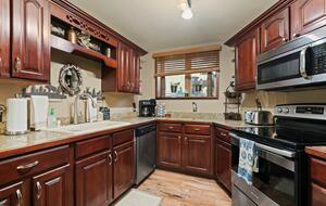 Buckhorn Exchange Ranch Lux Log Home in Foothills - Golden, Colorado