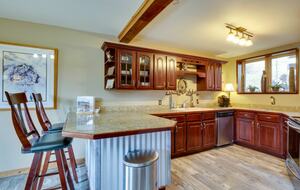 Buckhorn Exchange Ranch Lux Log Home in Foothills - Golden, Colorado