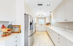 Key Breeze Waterfront Retreat - Marathon, Florida