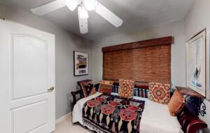 Key Breeze Waterfront Retreat - Marathon, Florida