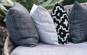 Sweeping Postcard Views of the Mokulua Islands - Kailua, Hawaii