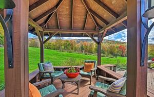 Catskill Ski Mountain Retreat with a Private Pool - Arkville, New York