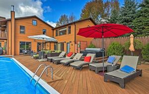 Catskill Ski Mountain Retreat with a Private Pool - Arkville, New York