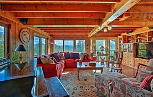 Catskill Ski Mountain Retreat with a Private Pool - Arkville, New York