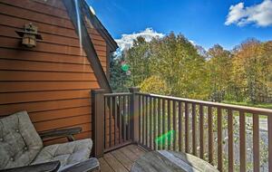 Catskill Ski Mountain Retreat with a Private Pool - Arkville, New York