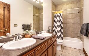 Mountain Chalet in West Vail - Vail, Colorado