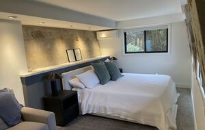 Sweeping Postcard Views of the Mokulua Islands - Kailua, Hawaii