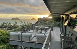 Sweeping Postcard Views of the Mokulua Islands - Kailua, Hawaii