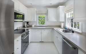 Charming Salt Box in Nantucket - Nantucket, Massachusetts