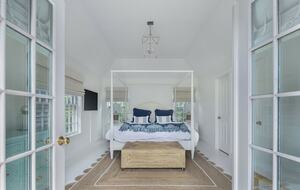 Charming Salt Box in Nantucket - Nantucket, Massachusetts