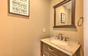 Falcon’s Nest Riverfront Mountain Retreat - Mccaysville, Georgia