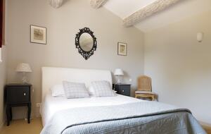 Luxury Villa In the Heart of The Luberon 'Golden Triangle' - Roussillon, Vaucluse, France