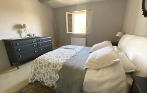 Luxury Villa In the Heart of The Luberon 'Golden Triangle' - Roussillon, Vaucluse, France