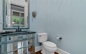 Gorgeous Lakefront Lodge with a Pool and Dock - Fort Mill, South Carolina