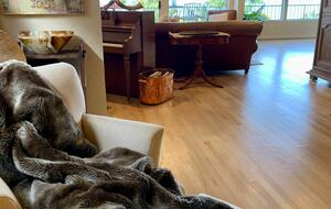 Golden Sunset Villa - Seattle, Washington