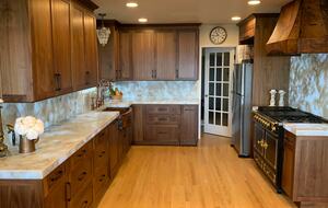 Golden Sunset Villa - Seattle, Washington