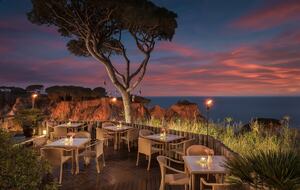 Falesia Beach Luxury Penthouse - Olhos d'Agua, Portugal