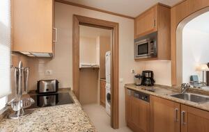 Falesia Beach Luxury Penthouse - Olhos d'Agua, Portugal