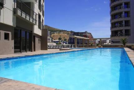 Cape Town Downtown Flat - Cape Town, South Africa