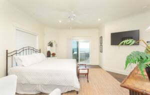 Panhandle Paradise Luxe Townhome - Pensacola Beach, Florida