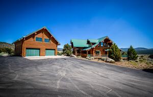 Storytellers Lodge - Pine Valley, Utah