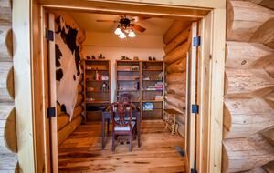 Storytellers Lodge - Pine Valley, Utah