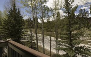 Kings Crown Charm | Steps To Snowflake Lift! - Breckenridge, Colorado