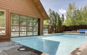 Kings Crown Charm | Steps To Snowflake Lift! - Breckenridge, Colorado