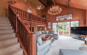 Mountain Mama Ski-In/Ski-Out Retreat - Snowshoe, West Virginia