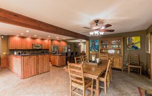 Mountain Mama Ski-In/Ski-Out Retreat - Snowshoe, West Virginia