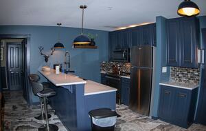 Mountain Mama Ski-In/Ski-Out Retreat - Snowshoe, West Virginia