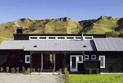 Tukituki River Valley Cottage - Havelock, New Zealand