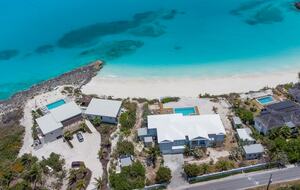 Oceanfront Home with Private Pool - Forbes Hill, Bahamas