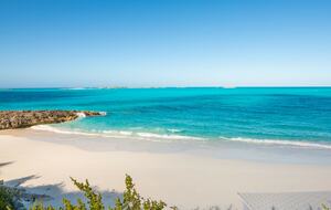 Oceanfront Home with Private Pool - Forbes Hill, Bahamas