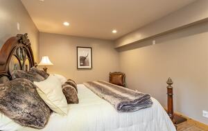 Moose Overlook | The Lodges at Eagles Nest - Banner Elk, North Carolina