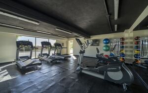 Amazing 3-Bedroom Condo with Views of Sea of Cortez - Cabo San Lucas, Mexico