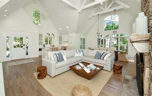 Kiawah Island Charming Cottage Home - Johns Island, South Carolina