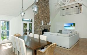 Kiawah Island Charming Cottage Home - Johns Island, South Carolina