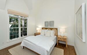 Kiawah Island Charming Cottage Home - Johns Island, South Carolina