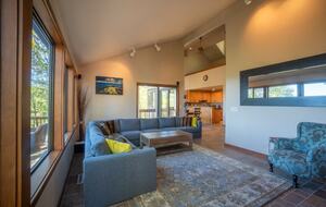 Beech Mountain Resort and Ski Village Getaway - Beech Mountain, North Carolina