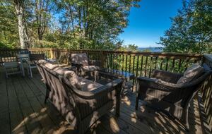 Beech Mountain Resort and Ski Village Getaway - Beech Mountain, North Carolina