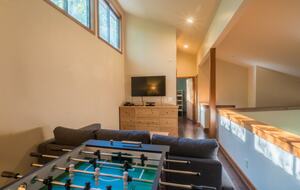 Beech Mountain Resort and Ski Village Getaway - Beech Mountain, North Carolina