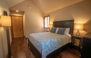 Beech Mountain Resort and Ski Village Getaway - Beech Mountain, North Carolina