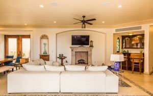 Paradise in Pedregal: Ocean Views & Infinity Pool - Cabo San Lucas, Mexico