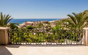 Paradise in Pedregal: Ocean Views & Infinity Pool - Cabo San Lucas, Mexico