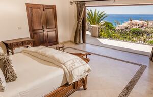 Paradise in Pedregal: Ocean Views & Infinity Pool - Cabo San Lucas, Mexico